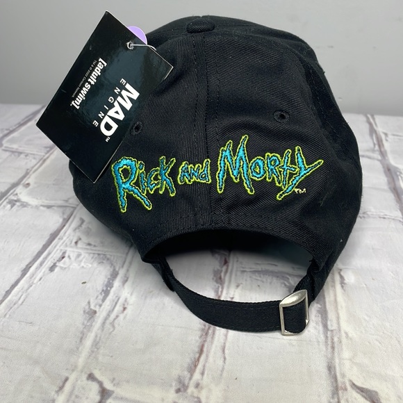 Mad Engine Rick and Morty Pickle Rick Hat - Picture 3 of 5